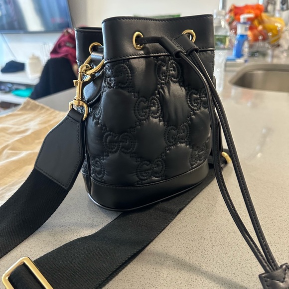 Gucci bucket bag - Picture 7 of 10